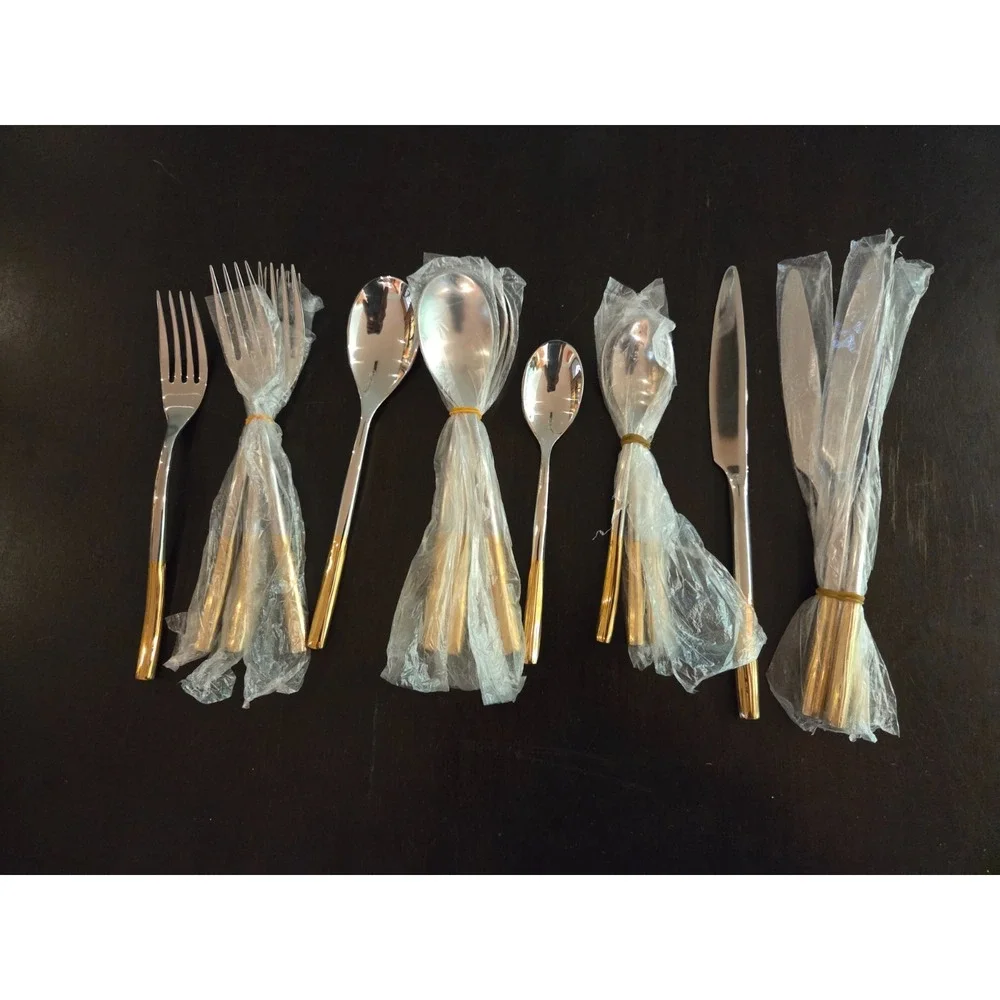 Mikasa Duval Gold Stainless Flatware Lot Set of 16 Pieces Setting for 4